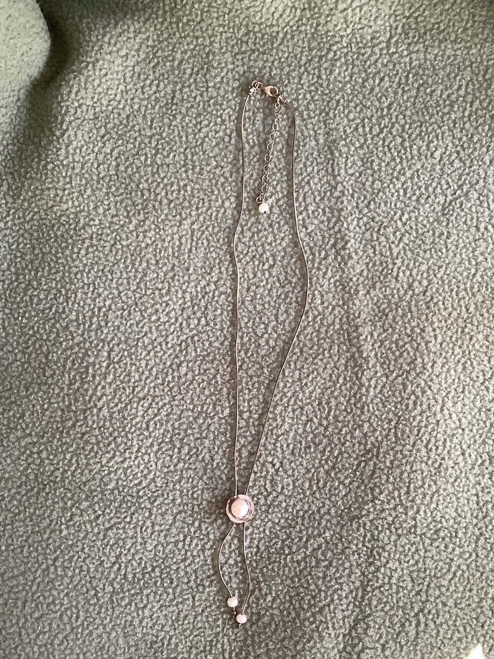 Delicate Silver pearl-like Stone Pendant Necklace